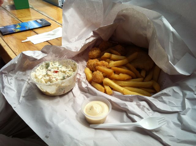 Manganui Fish Shop, fish and ships